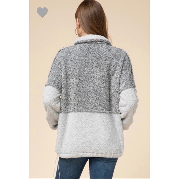 Maggie Two Toned Sheri Pullover - Charcoal - Picture 5 of 7